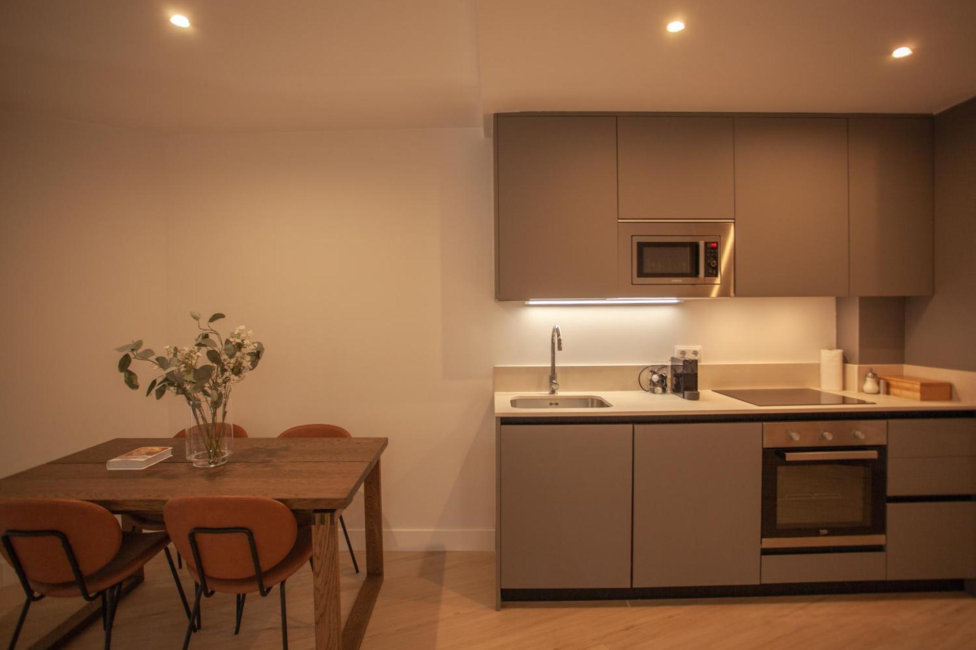 Apartment In Chamberi Мадрид Номер фото